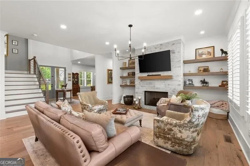 12720 Etris RD Roswell, GA 30075