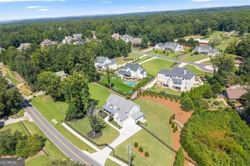 12720 Etris RD Roswell, GA 30075