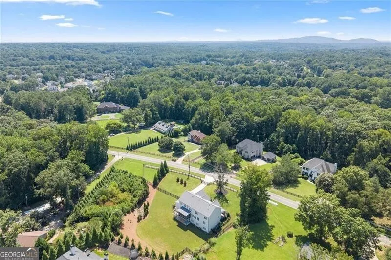 12720 Etris RD Roswell, GA 30075