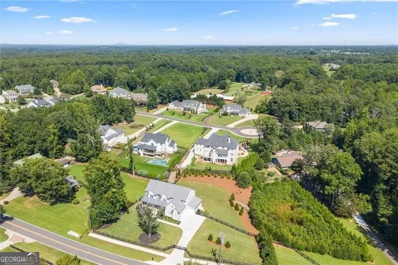 12720 Etris RD Roswell, GA 30075