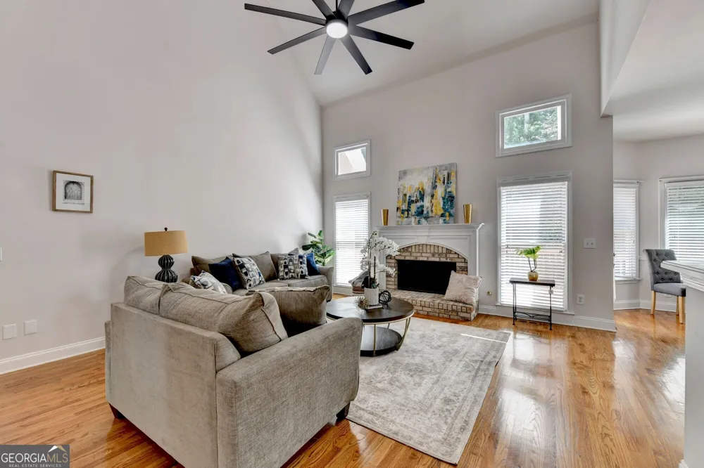 455 Hillcrest View DR Suwanee, GA 30024