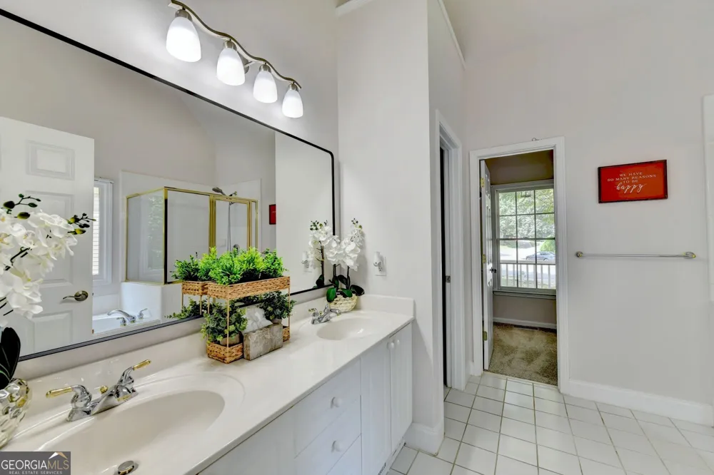 455 Hillcrest View DR Suwanee, GA 30024