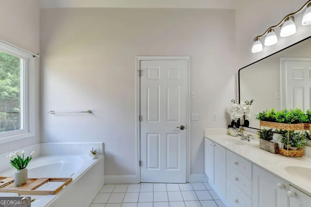 455 Hillcrest View DR Suwanee, GA 30024