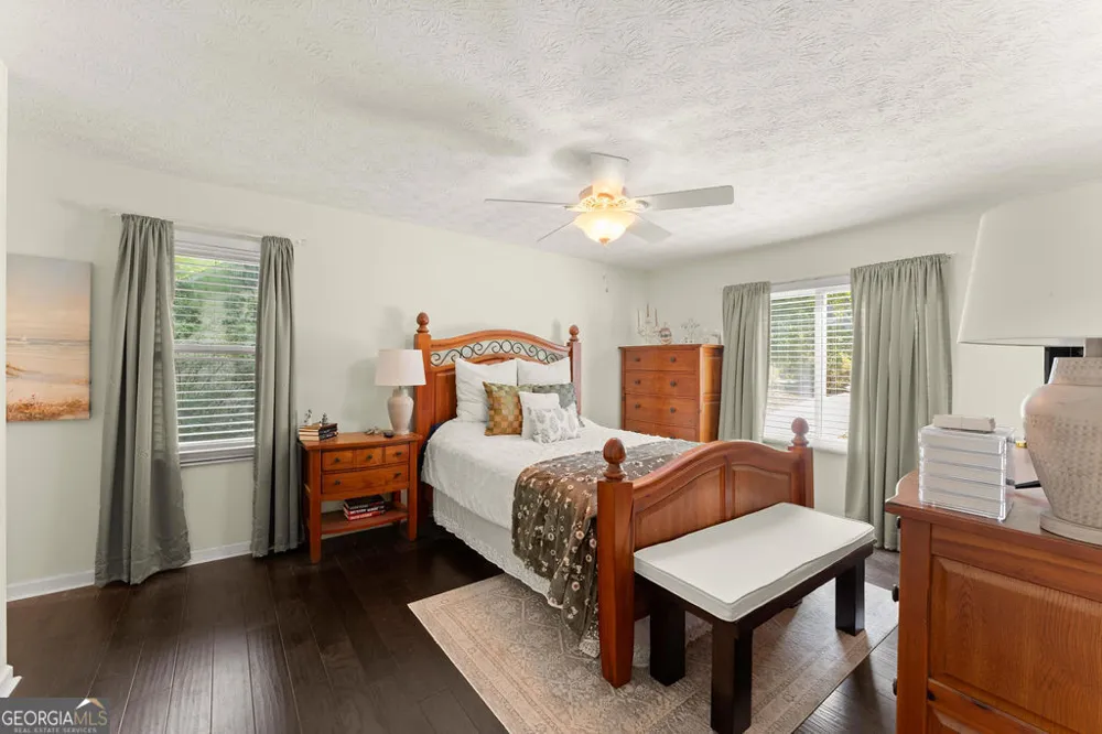 4323 Hillview DR Acworth, GA 30101