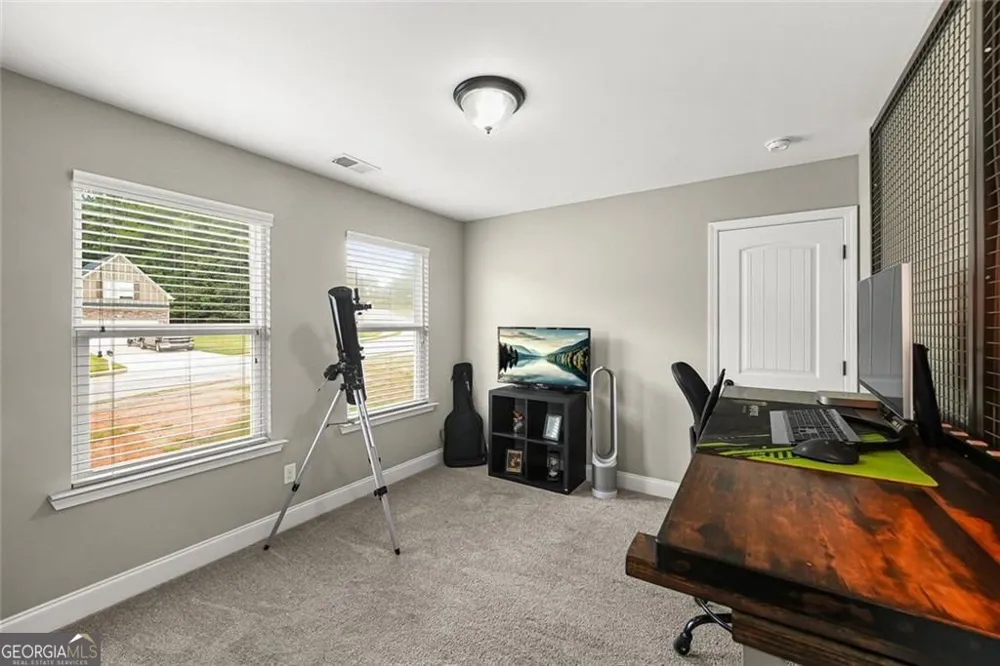 2835 Shadowstone WAY Winder, GA 30680