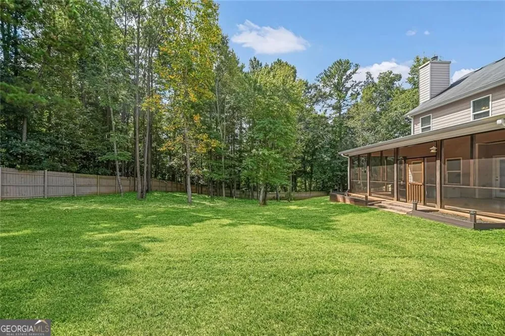 2835 Shadowstone WAY Winder, GA 30680