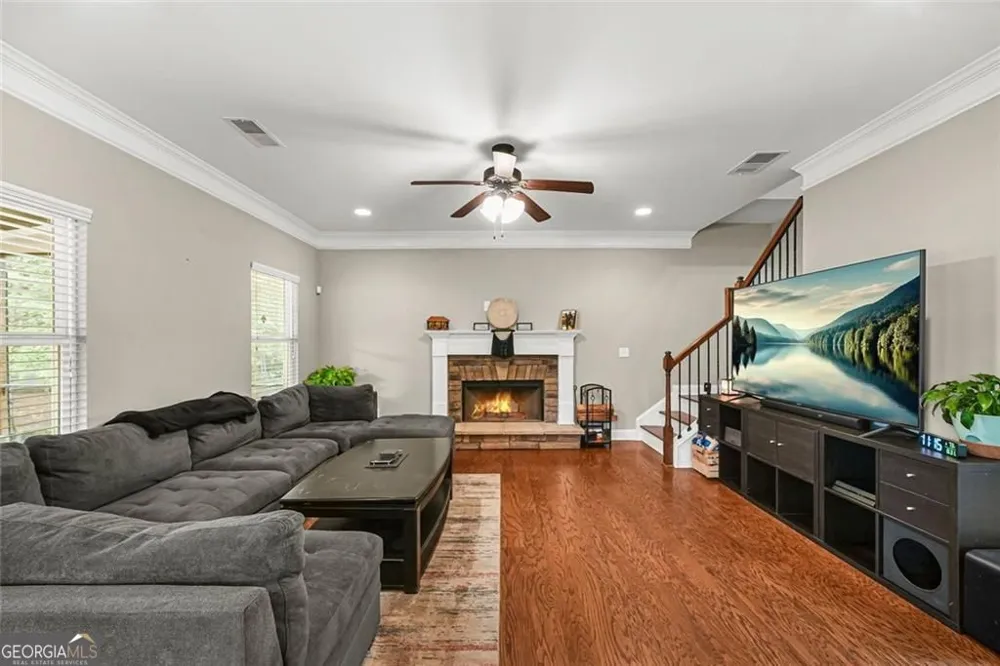 2835 Shadowstone WAY Winder, GA 30680