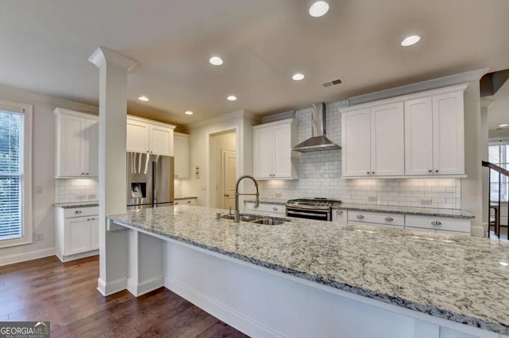 5260 Cresslyn RDG Johns Creek, GA 30005