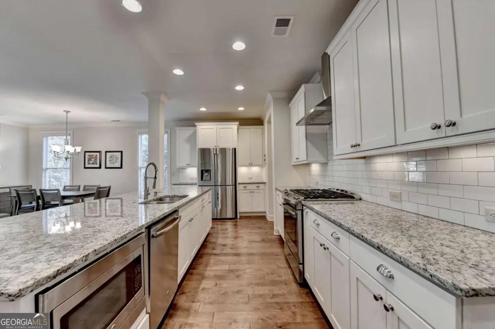 5260 Cresslyn RDG Johns Creek, GA 30005