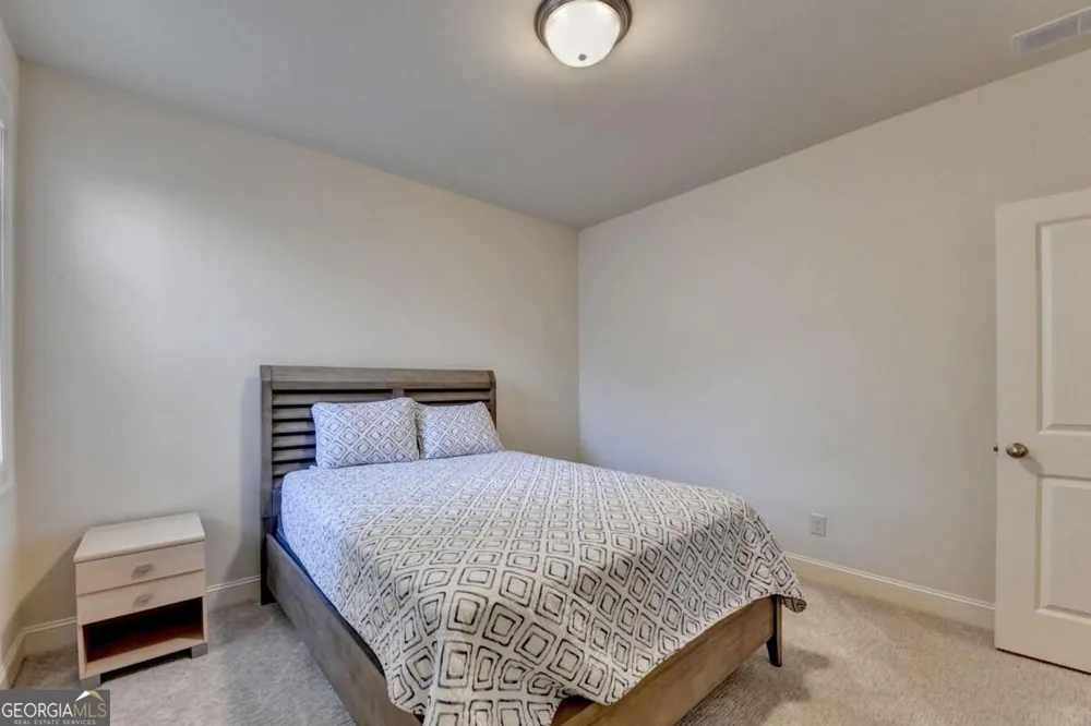 5260 Cresslyn RDG Johns Creek, GA 30005