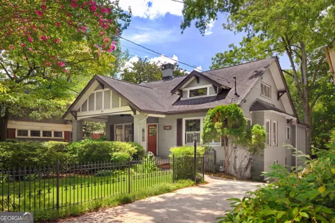 512 Clairemont AVE