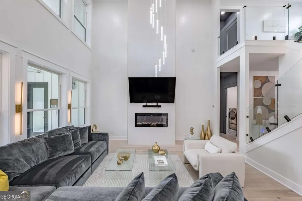 3204 Regalview TER Acworth, GA 30101