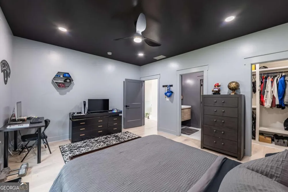 3204 Regalview TER Acworth, GA 30101