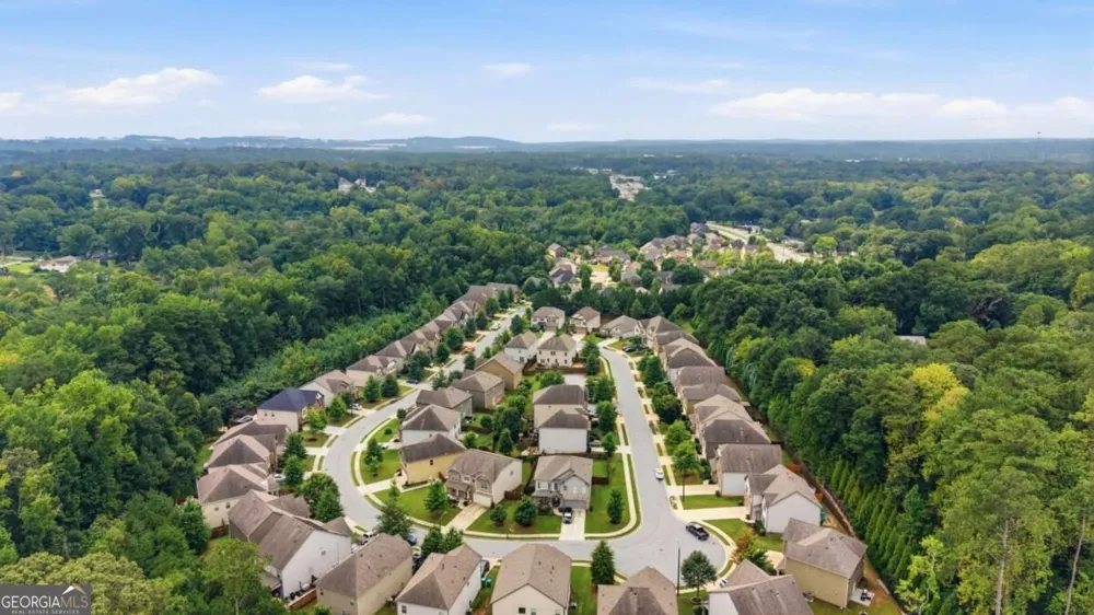 2127 Apple Orchard WAY Austell, GA 30168