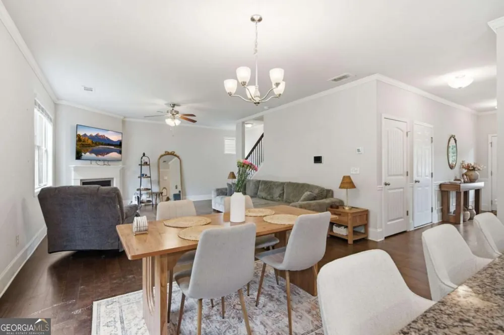 2127 Apple Orchard WAY Austell, GA 30168