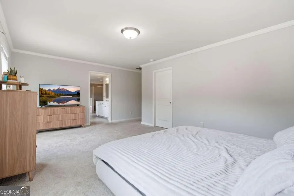 2127 Apple Orchard WAY Austell, GA 30168