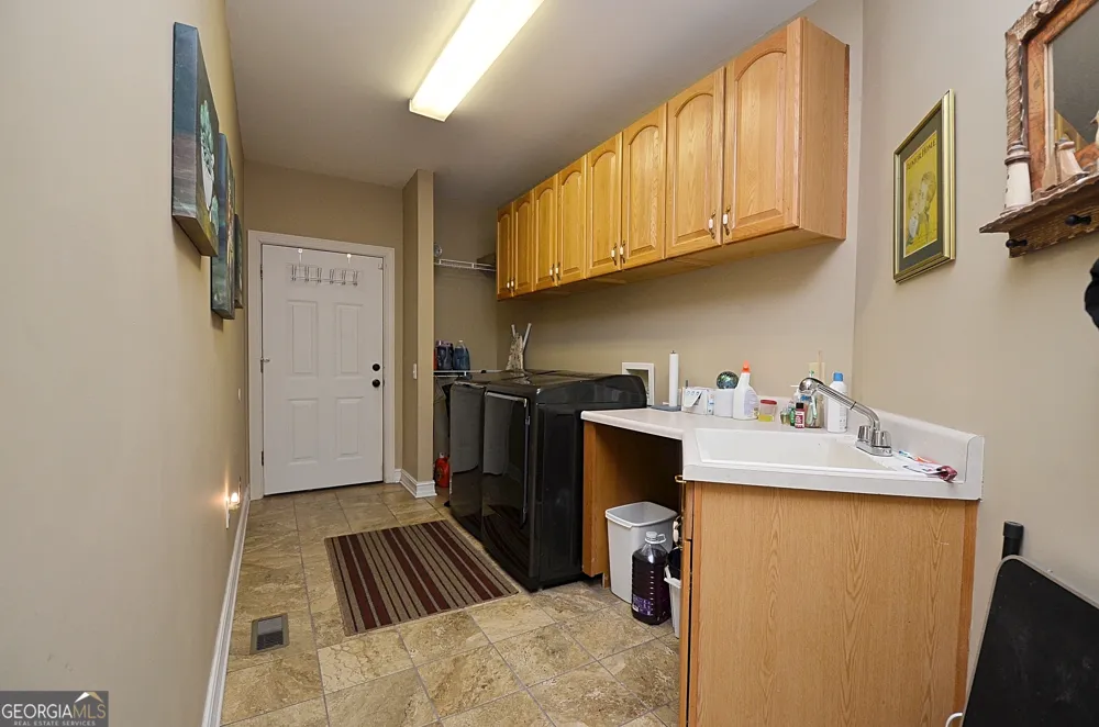 1330 Monroe DR Monroe, GA 30655