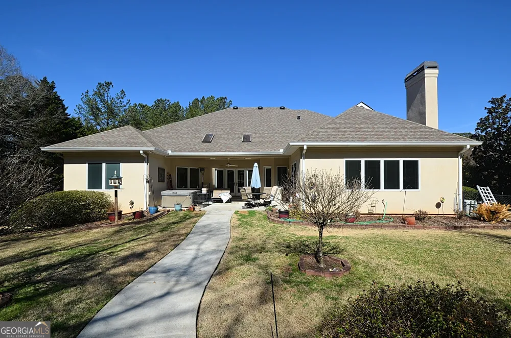 1330 Monroe DR Monroe, GA 30655