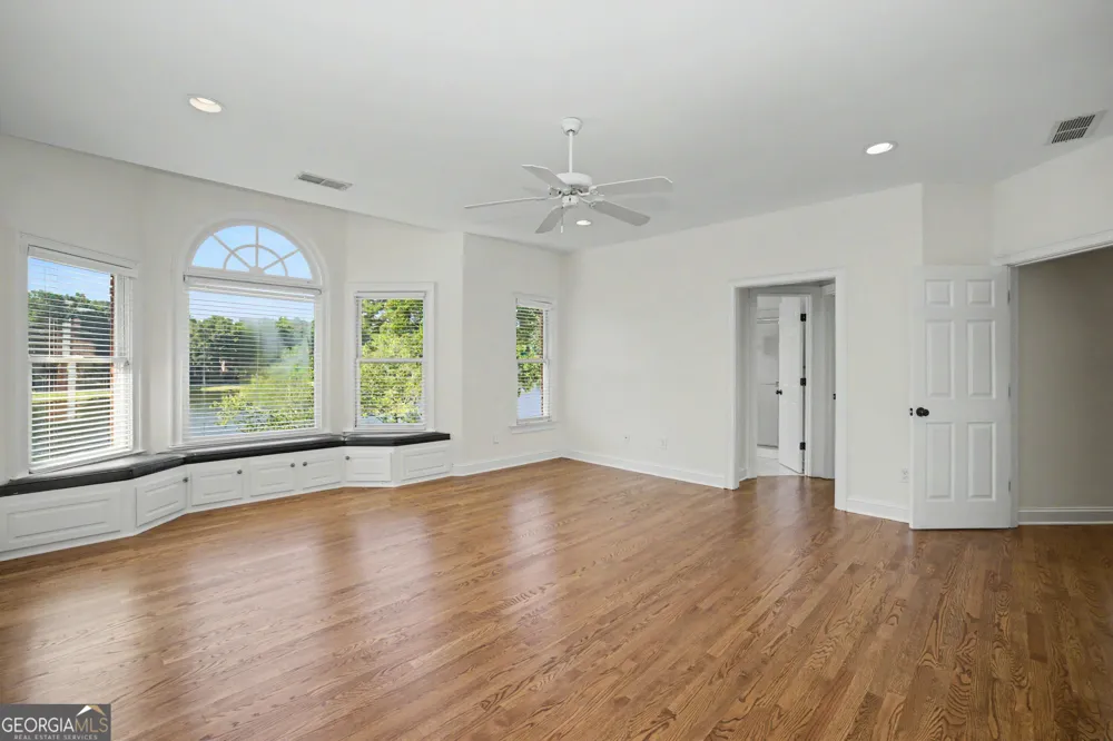 135 Pebble Beach DR Fayetteville, GA 30215