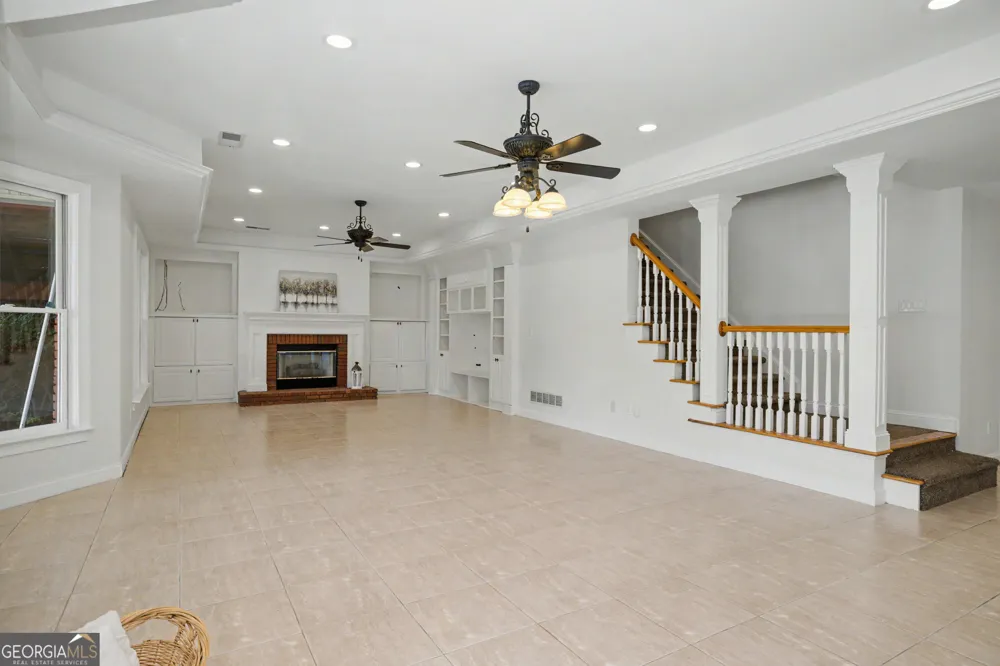 135 Pebble Beach DR Fayetteville, GA 30215