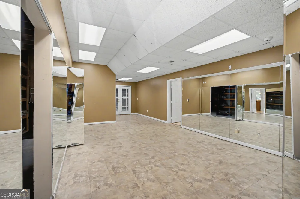 135 Pebble Beach DR Fayetteville, GA 30215