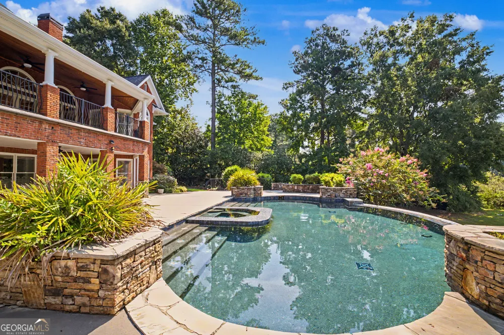 135 Pebble Beach DR Fayetteville, GA 30215