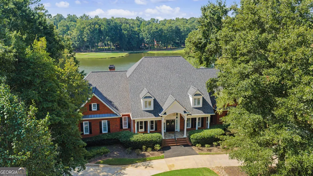 135 Pebble Beach DR Fayetteville, GA 30215