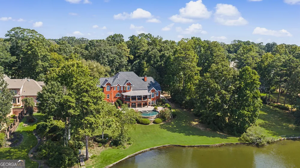 135 Pebble Beach DR Fayetteville, GA 30215