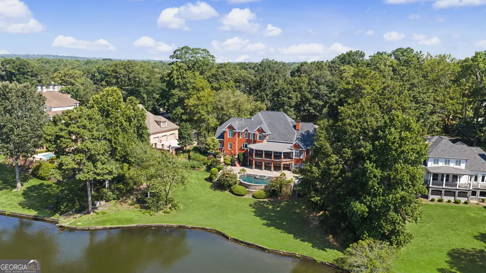 135 Pebble Beach DR Fayetteville, GA 30215