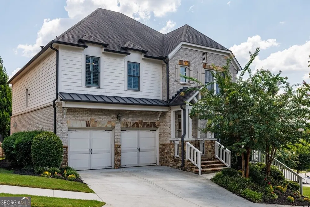 11760 Stratham DR Alpharetta, GA 30009