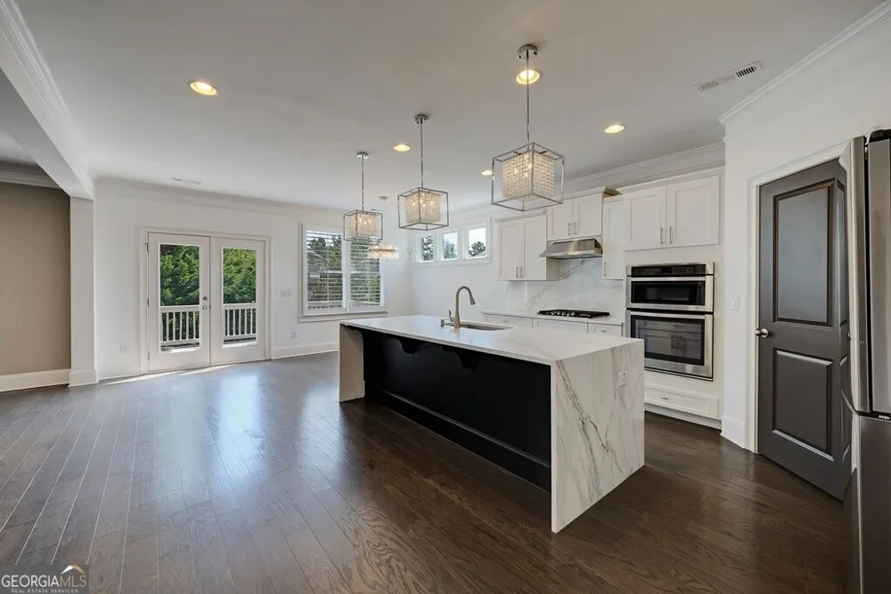 11760 Stratham DR Alpharetta, GA 30009