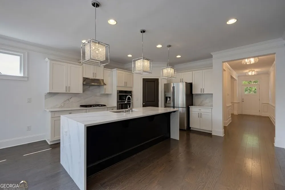 11760 Stratham DR Alpharetta, GA 30009