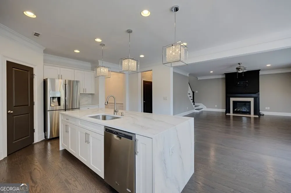 11760 Stratham DR Alpharetta, GA 30009