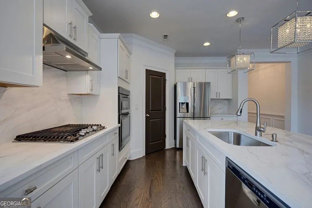 11760 Stratham DR Alpharetta, GA 30009
