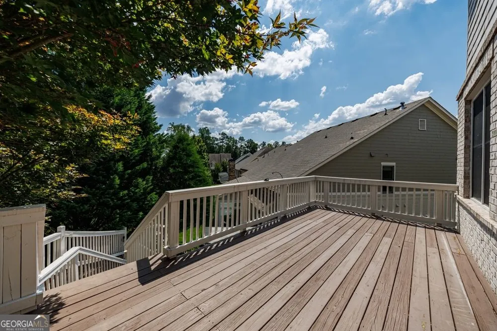 11760 Stratham DR Alpharetta, GA 30009