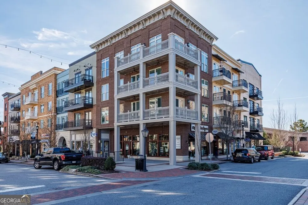 11760 Stratham DR Alpharetta, GA 30009