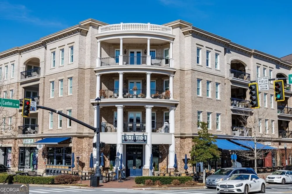 11760 Stratham DR Alpharetta, GA 30009