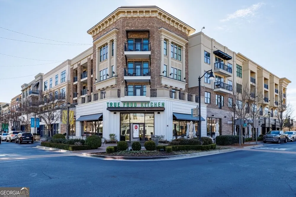 11760 Stratham DR Alpharetta, GA 30009