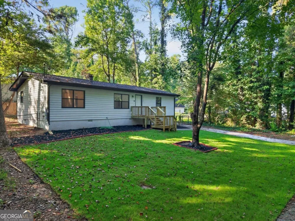 4185 Bradley DR Snellville, GA 30039