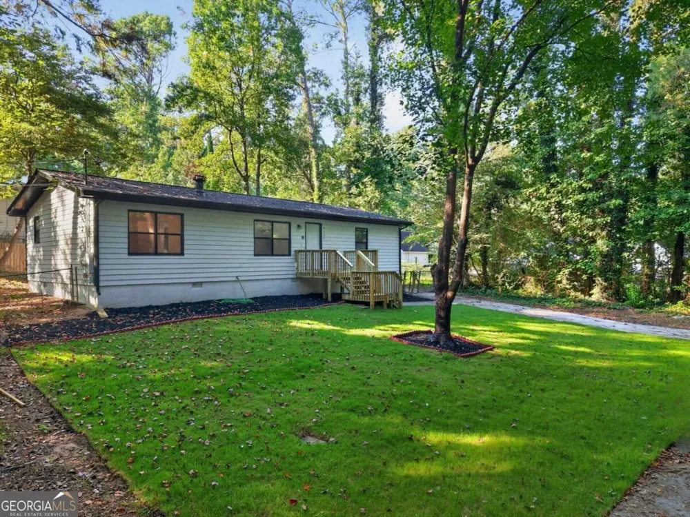 4185 Bradley DR Snellville, GA 30039