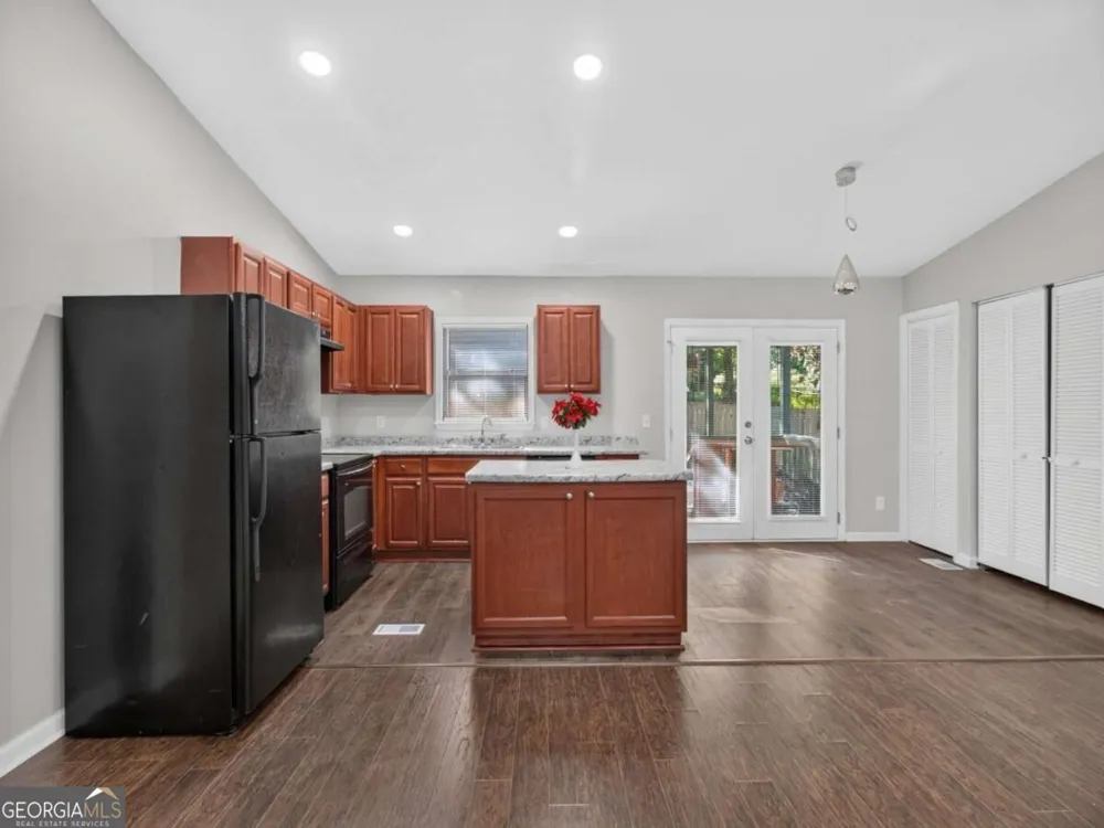 4185 Bradley DR Snellville, GA 30039