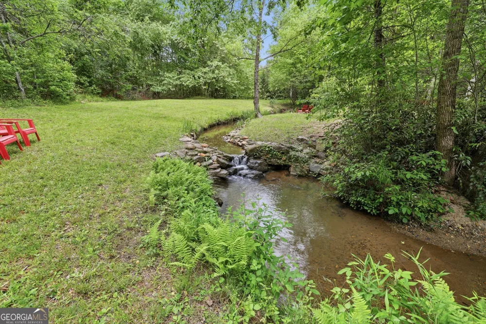 320 Sweetwater DR Clarkesville, GA 30523