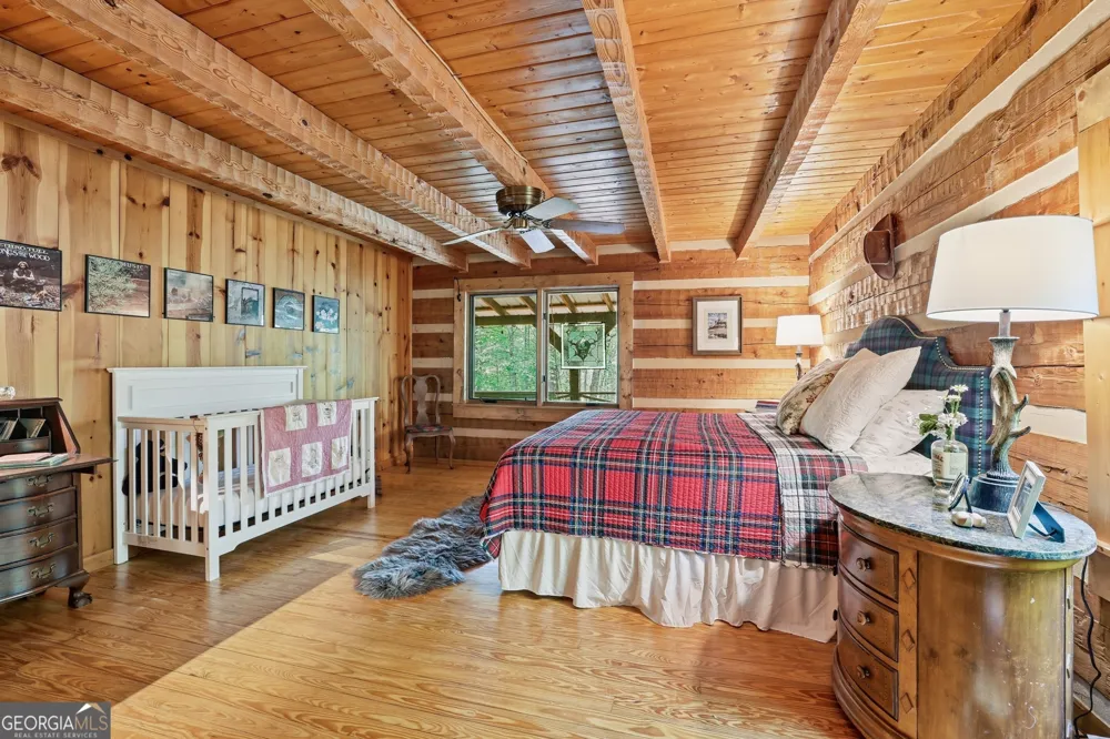 320 Sweetwater DR Clarkesville, GA 30523