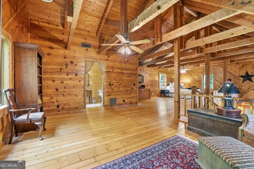 320 Sweetwater DR Clarkesville, GA 30523