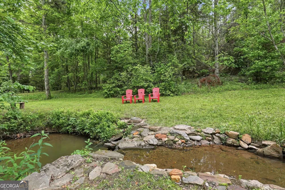 320 Sweetwater DR Clarkesville, GA 30523