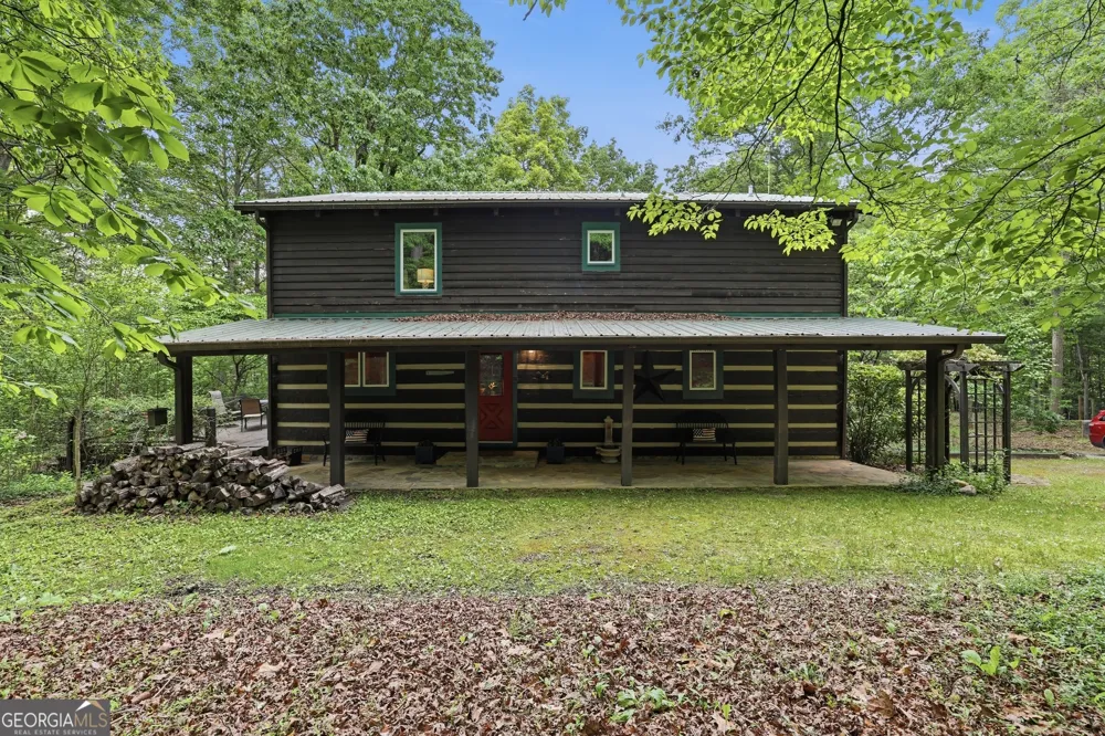 320 Sweetwater DR Clarkesville, GA 30523