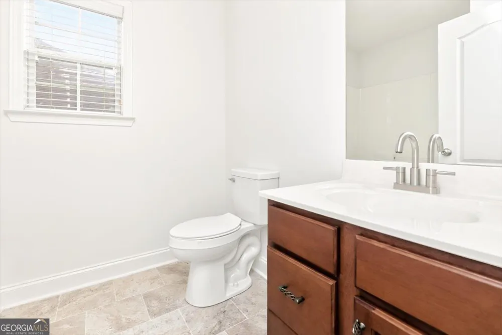 402 Sugarloaf PKWY Perry, GA 31069