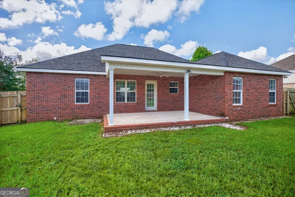 402 Sugarloaf PKWY Perry, GA 31069