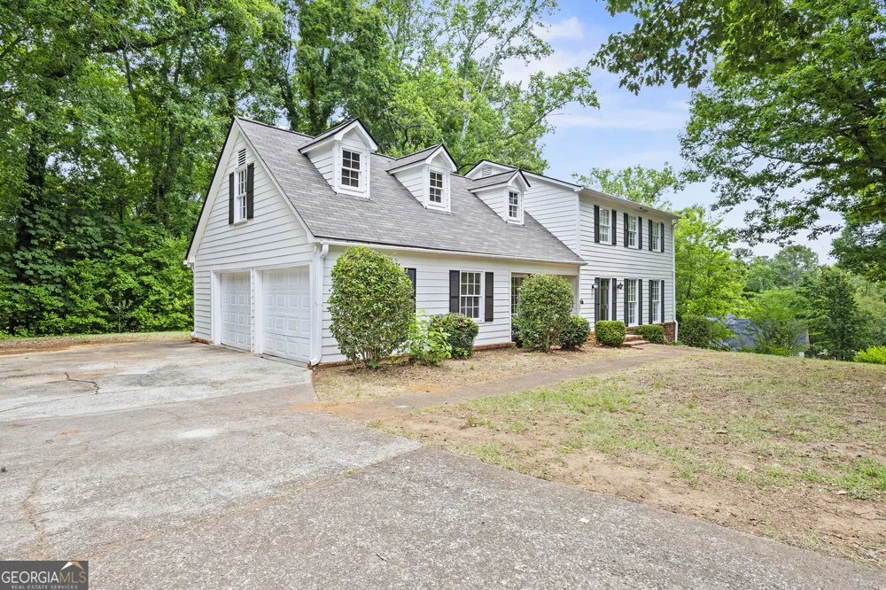 602 Commanche DR Macon, GA 31210