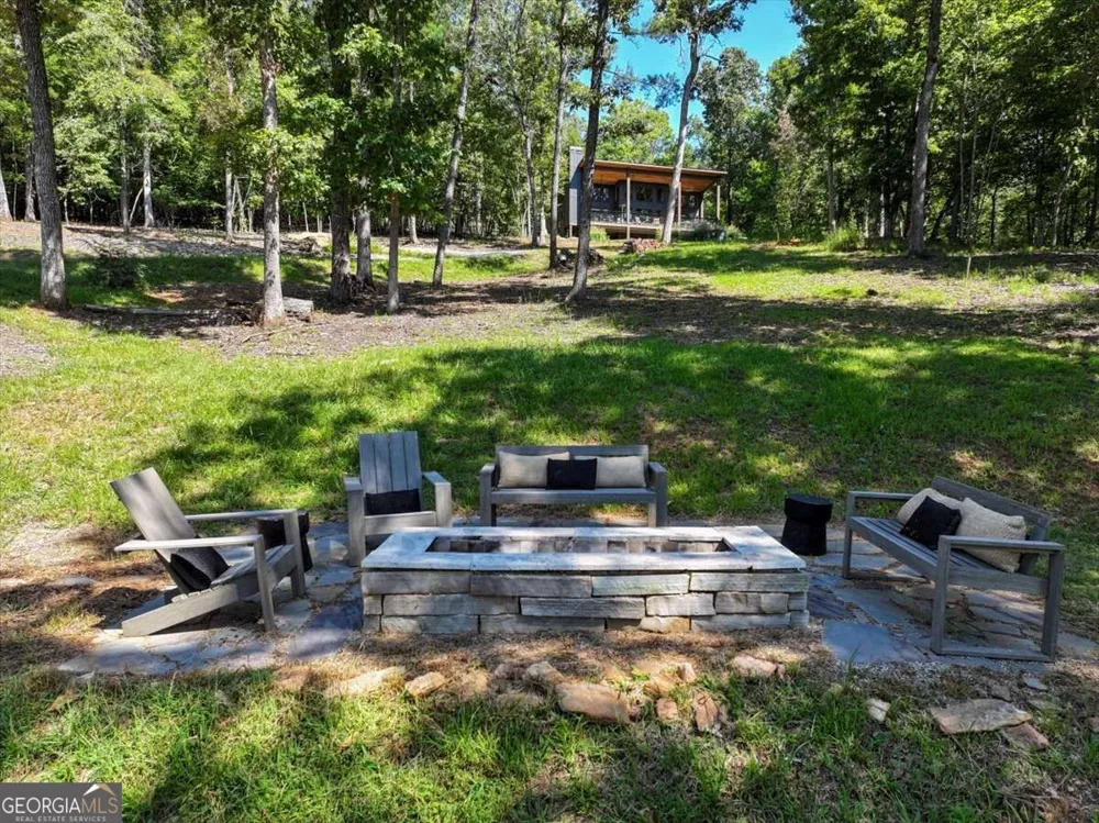161 River Rock LN Blue Ridge, GA 30513